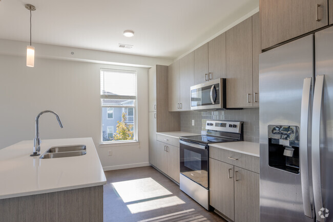 1BR, 1BA - 875SF - Hawthorn Apartments