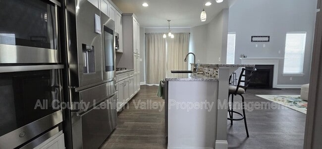 Foto del edificio - 4413 Stole Rd