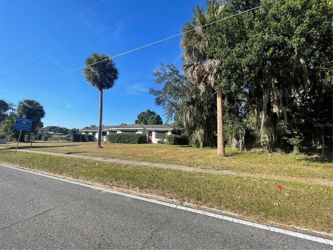 Foto del edificio - 290 W Ocala St
