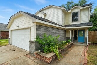 Building Photo - 5203 E Pagewick Dr