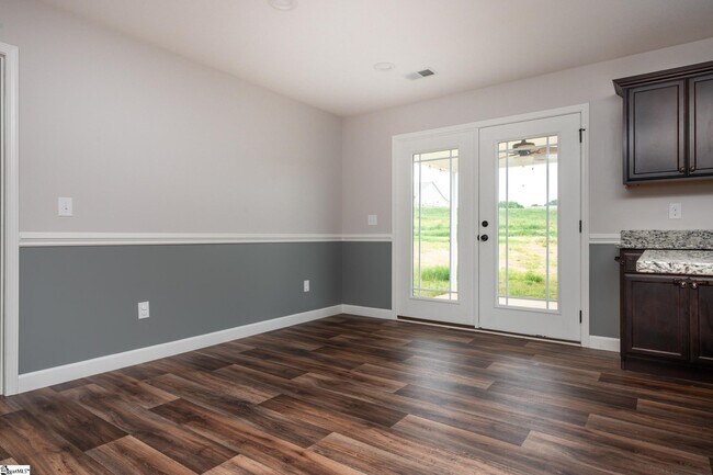 Building Photo - 209 Bertha Burns Rd