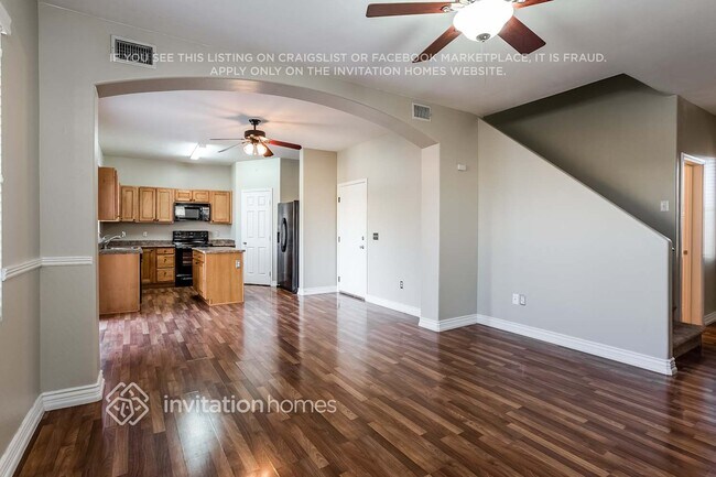 Foto del edificio - 10660 E Portobello Ave