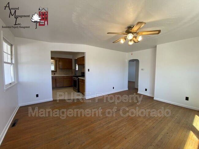 Building Photo - 485 S Pierson St