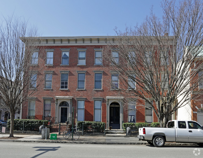 Foto del edificio - 13-17 E Grace St