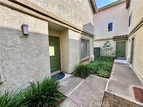 Building Photo - 8353 Sunset Trail Pl