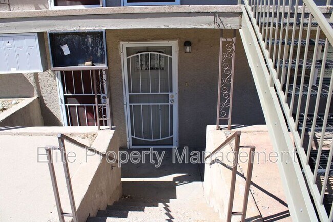 Foto del edificio - 5000 Red Creek Springs Rd