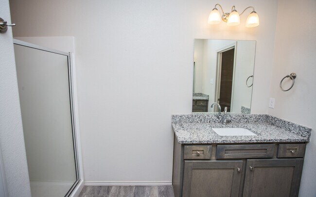 Foto del edificio - 1138 N 7th St