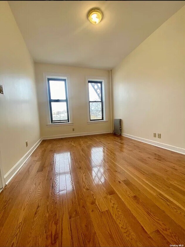 Building Photo - 30-65-65 34th St