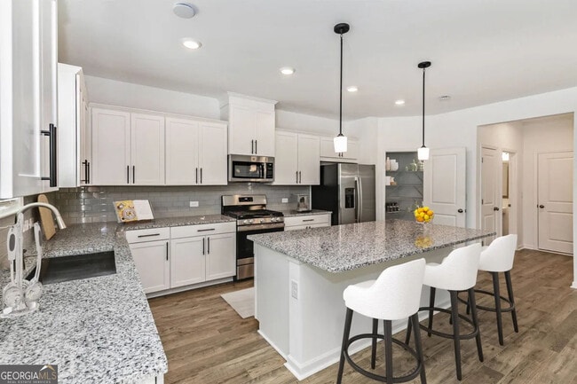 Building Photo - 1595 Wellston Dr