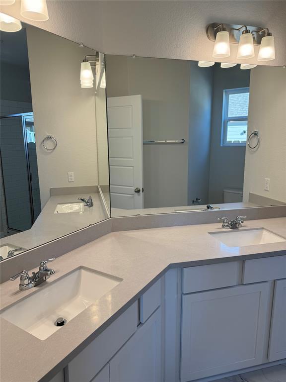Building Photo - 205 Elm Br Trl