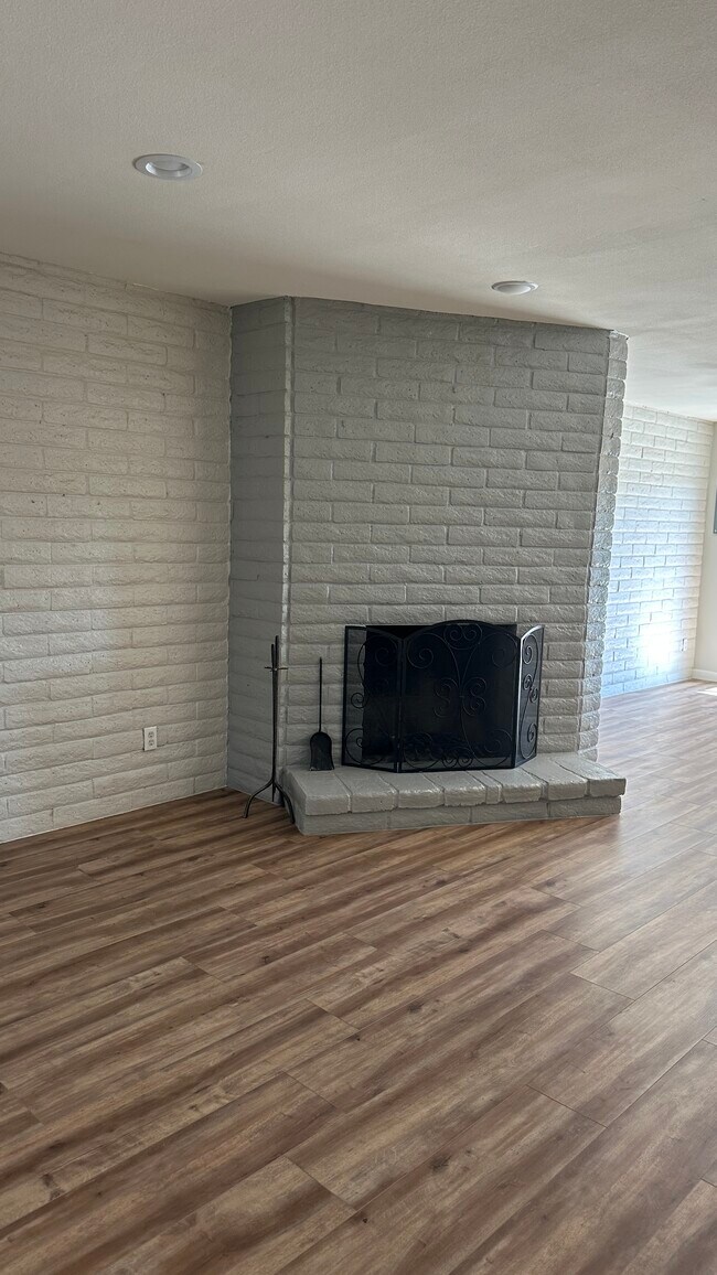 Foto del edificio - 2808 S Mill Ave