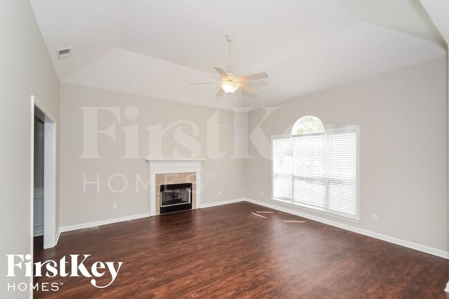 Building Photo - 5749 Marchester Cir