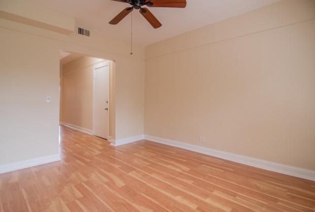 Building Photo - 2 bedroom in CHICAGO IL 60647