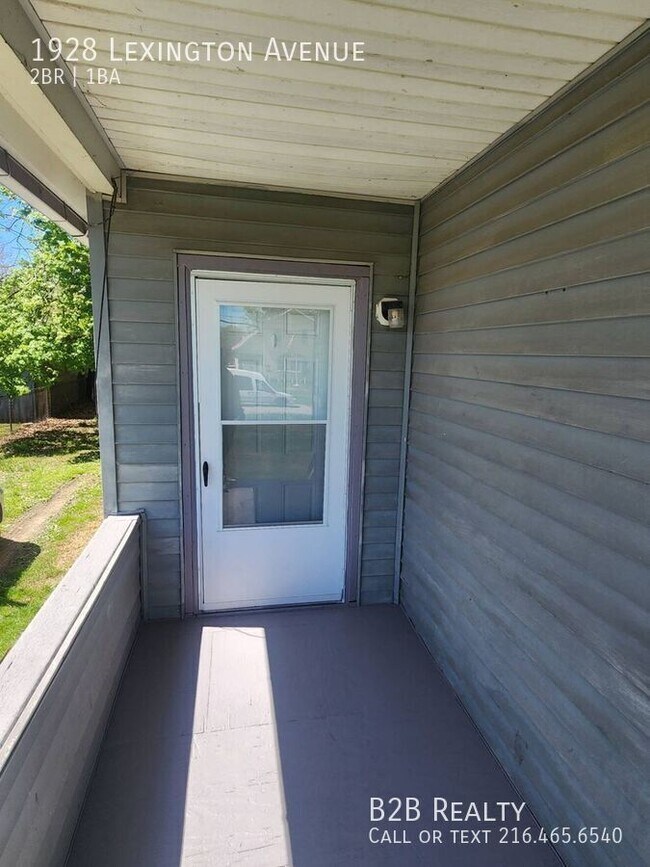 Foto del edificio - 1928 Lexington Ave