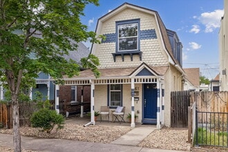 Building Photo - 461 Galapago St