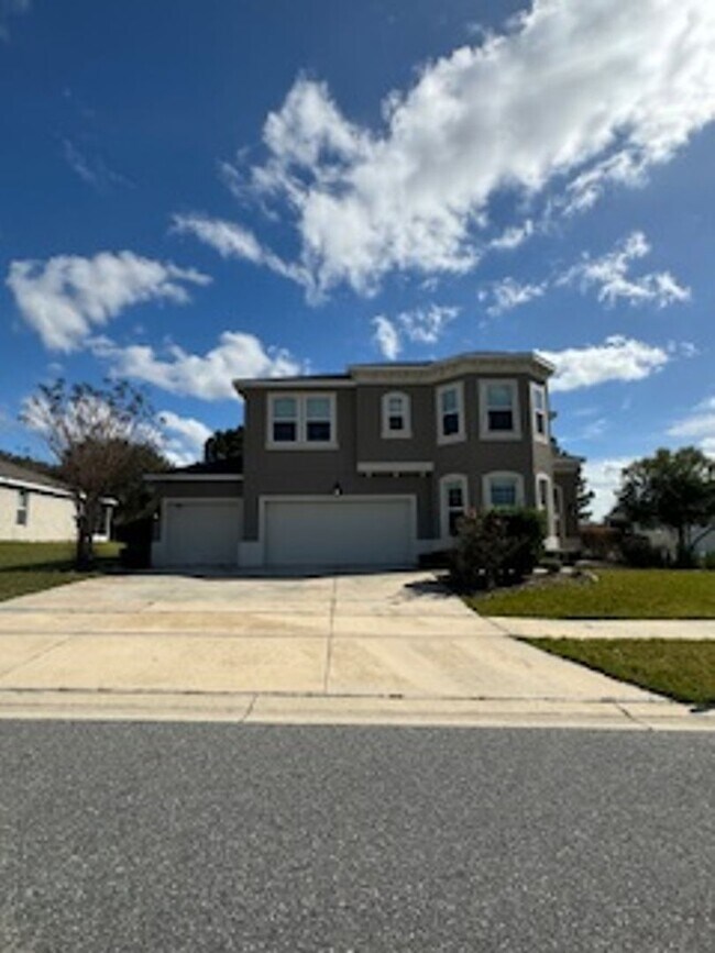 Foto del edificio - MEADOWS AT HEATH BROOK 4/3.5/2
