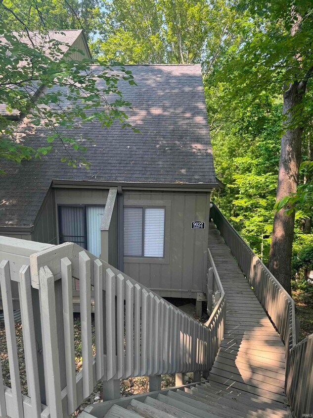 Photo - 9022 S Pointe Ridge Ln (Bloomington, IN)