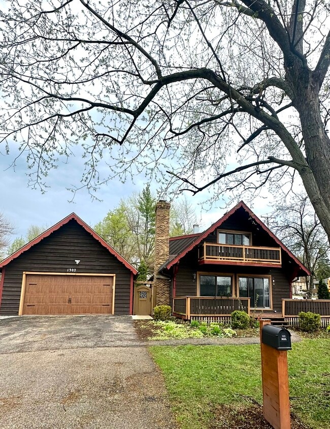Foto principal - 1302 Clayton Marsh Dr
