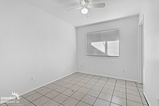 Building Photo - Spacious 4Bdm 2Ba Downtown Duplex in Phoenix