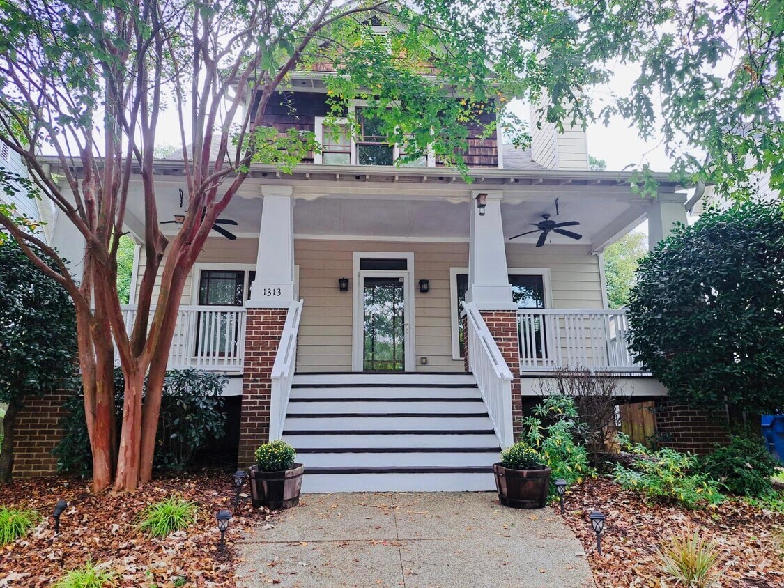 Foto principal - 1313 Benteen Park Dr SE