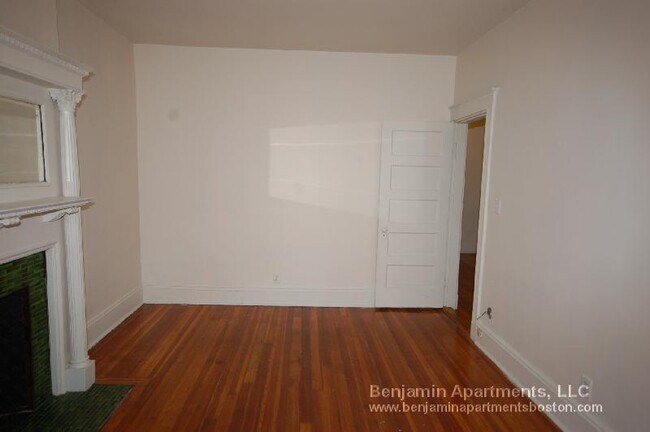 Foto del edificio - 1375 Commonwealth Ave