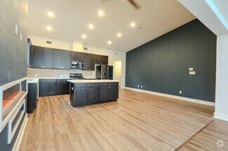 Building Photo - 13257 Bridgeview Ln