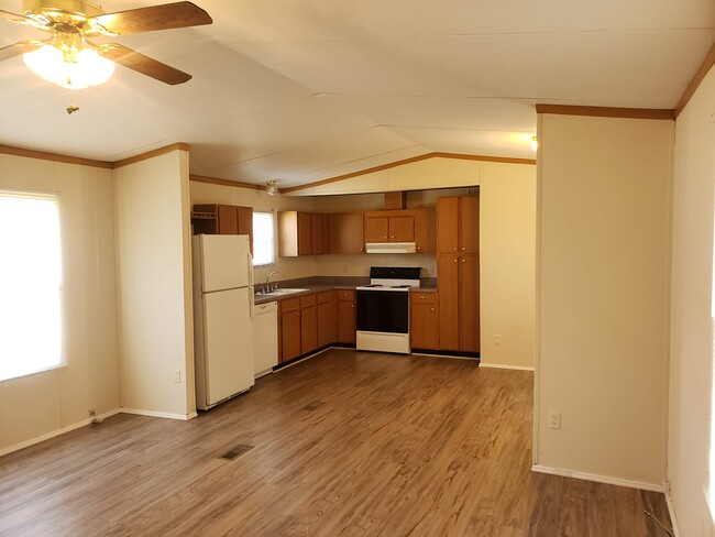 Building Photo - 109 Shelby Ln