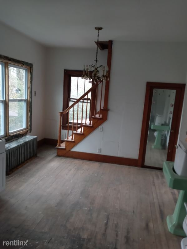 Building Photo - 4 br, 2 bath House - 1609 Ridge Ave A Unit A