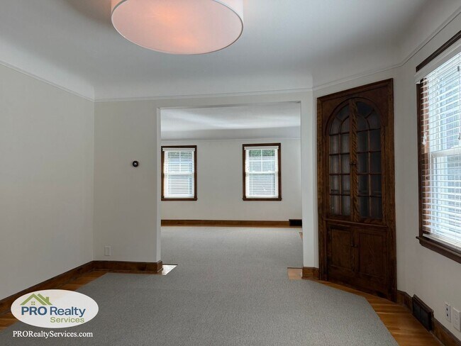 Foto del edificio - 2 Bedroom Upper Level Duplex Unit