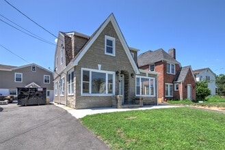 Building Photo - 8 Dolan Ave