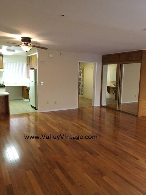Foto del edificio - 11508 Moorpark St