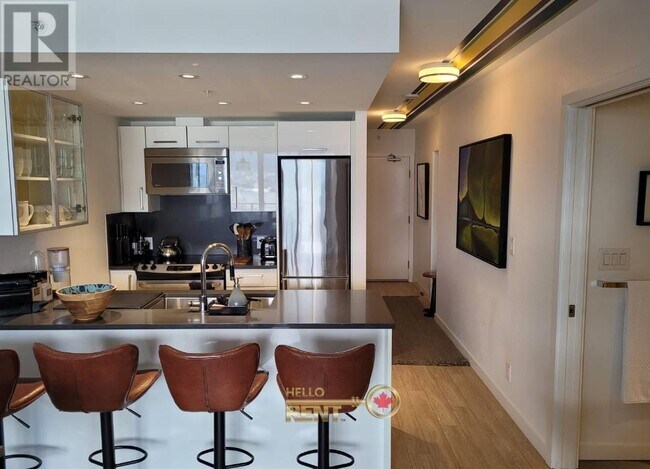 Photo du bâtiment - 933-1933 E Hastings St