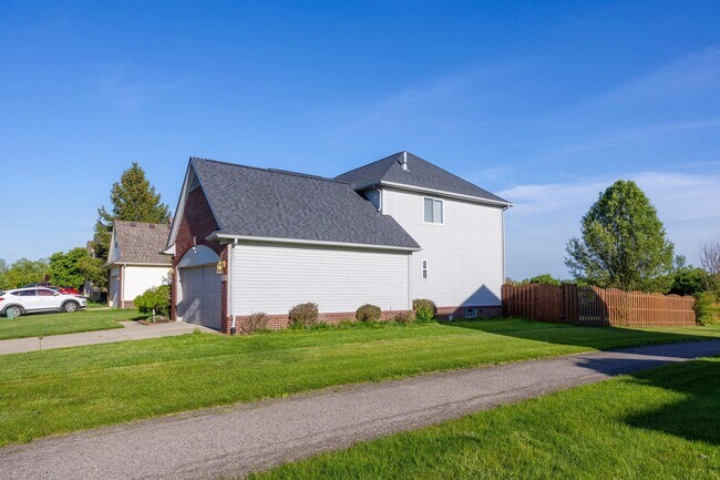 Foto del edificio - 7798 Greene Farm Dr