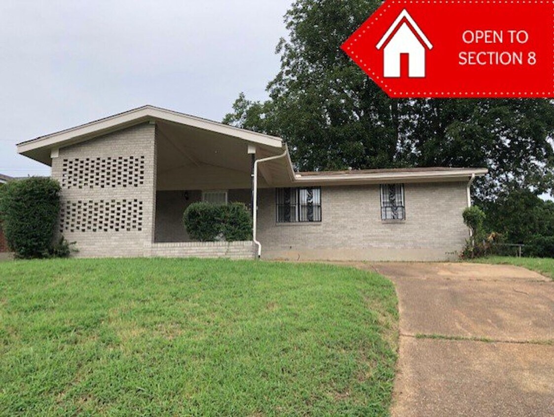 Primary Photo - Newly Rehabbed 4 Bedroom 1.5 Bath | Whiteh...