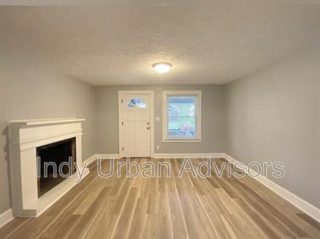 Building Photo - 367 South Grand Avenue