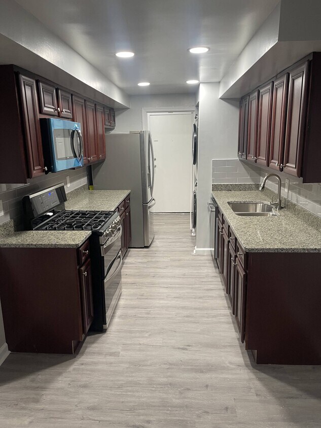 10200 Prince Pl Unit 208, Largo, MD 20774 Condo for Rent in Largo, MD