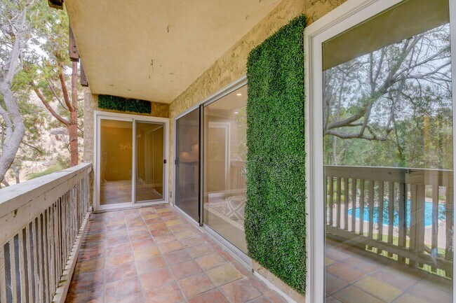 Foto del edificio - 6314 Friars Rd