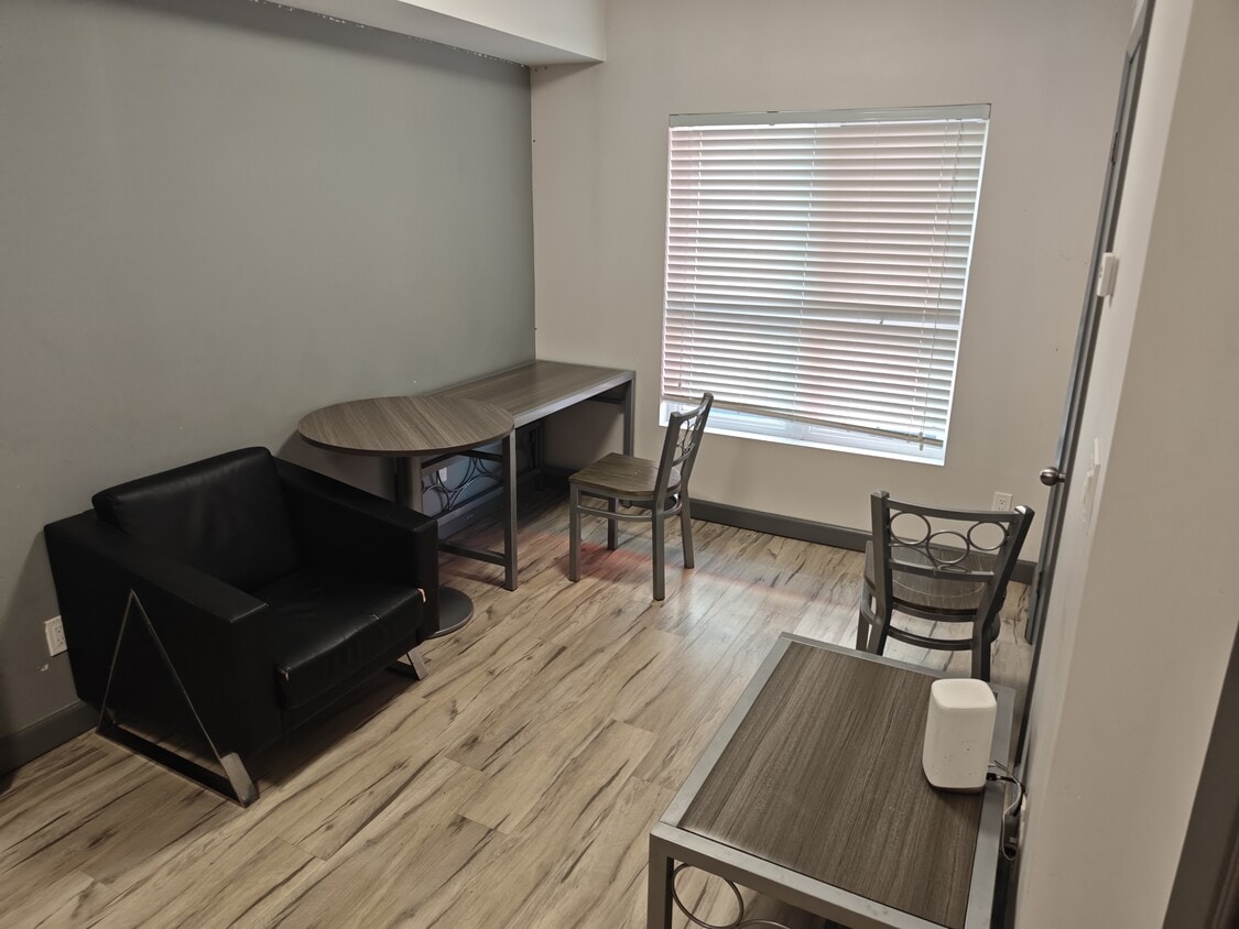 Photo du bâtiment - 258A-258A Sunview St