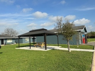 Foto del edificio - Serenity Garden Apartments
