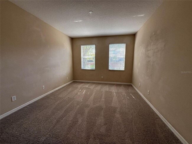 Building Photo - Beautiful Townhome for Rent