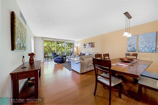 Foto del edificio - 3507 Oaks Way