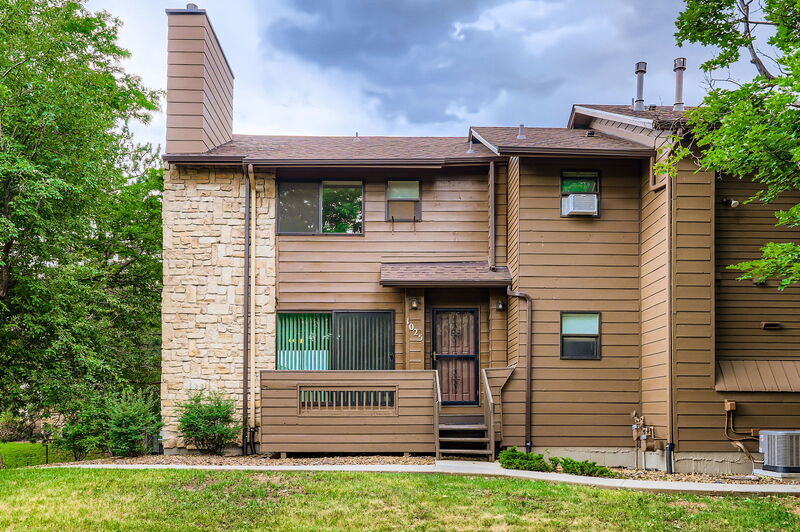 Photo - 1025 Moorings Dr