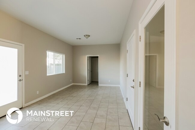 Foto del edificio - 2000 N 36th St