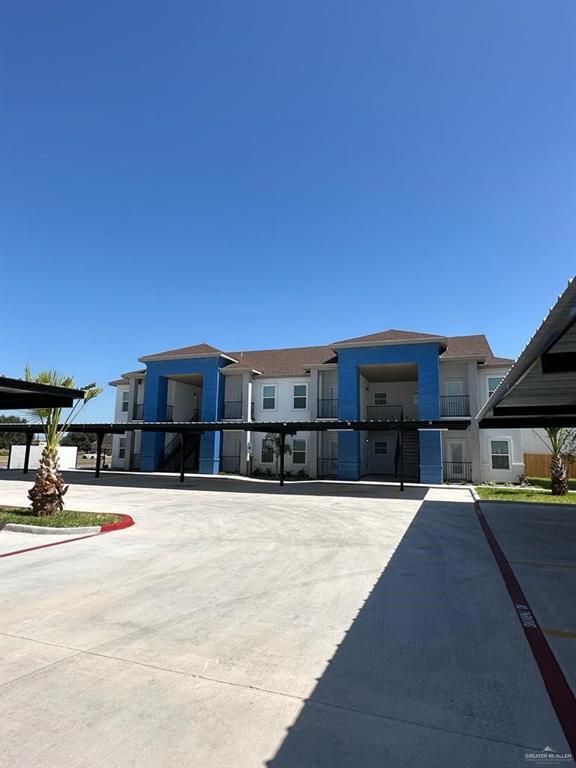 302 Sylvia Handy Dr Unit C4, Elsa, TX 78543 Room for Rent in Elsa, TX