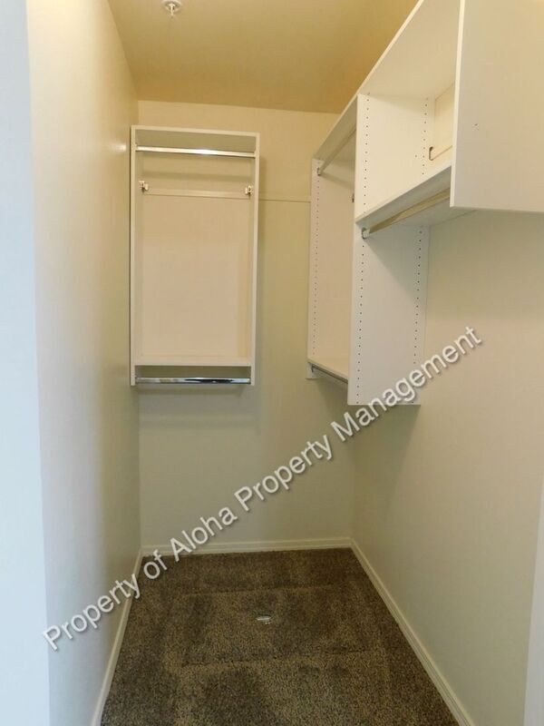 Foto del edificio - 1065 W Pine Ave