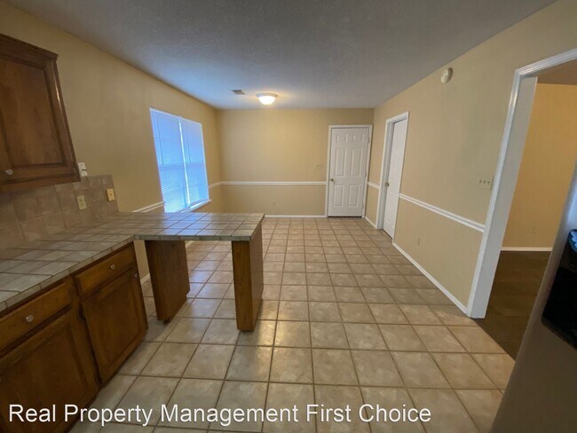 Building Photo - 3 br, 2 bath House - 2106 Breckenridge Ter...