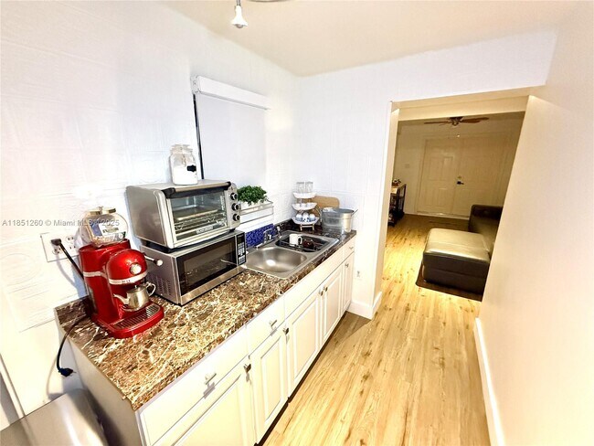 Foto del edificio - 3620 SW 105th Ct
