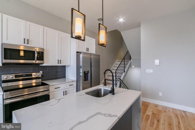 Foto del edificio - 411 W Hewson St
