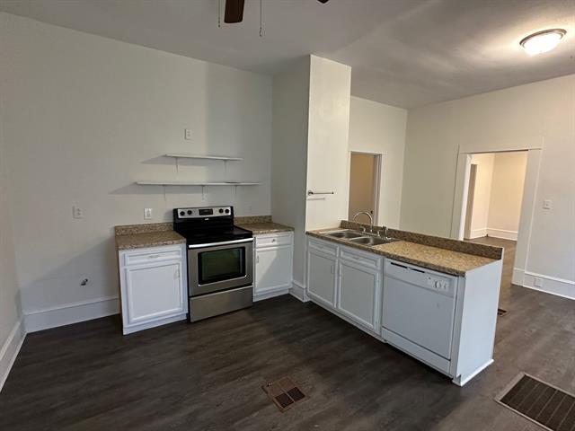 Foto del edificio - 2627 Dillard St