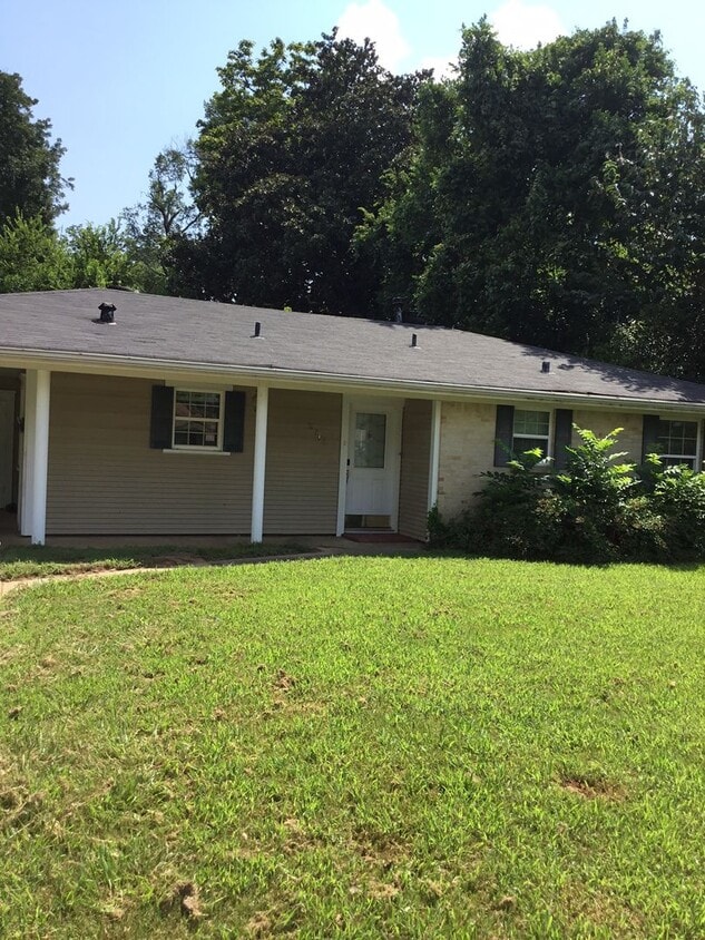 Primary Photo - ADORABLE ANDERSON ISLAND. 2/1 NICE PATIO. ...